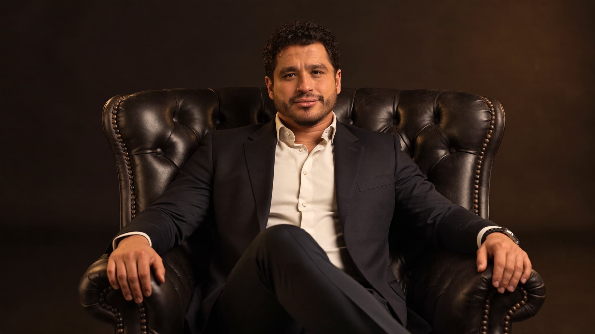 محمد عزب — صورة احترافية